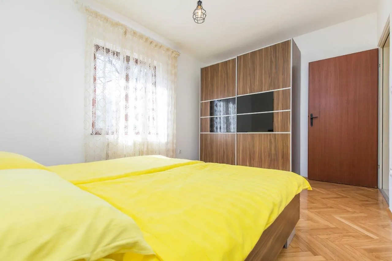 아파트 Apartman Tia 라빈 크로아티아
